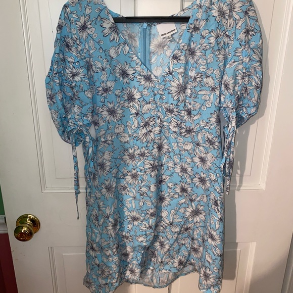 Blue floral dress from These Three Boutique - Picture 1 of 3